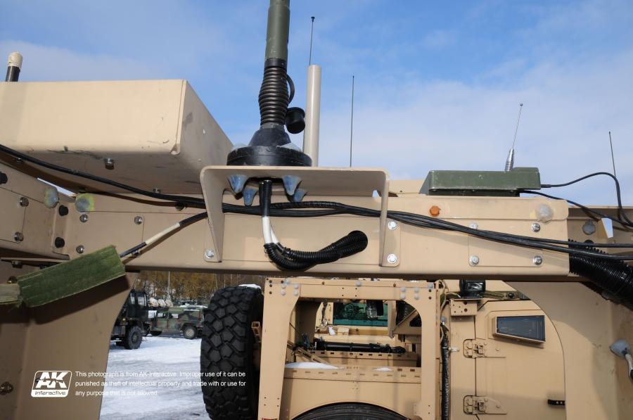 Детали экстерьера Oshkosh M-ATV 2009 года  (фото 111 из 676)